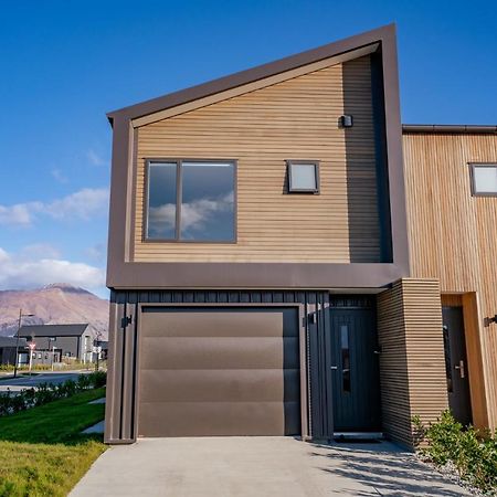 Wanaka Wonder - Wanaka Holiday Home Экстерьер фото